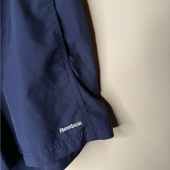 Sold - Picture 3 of 4